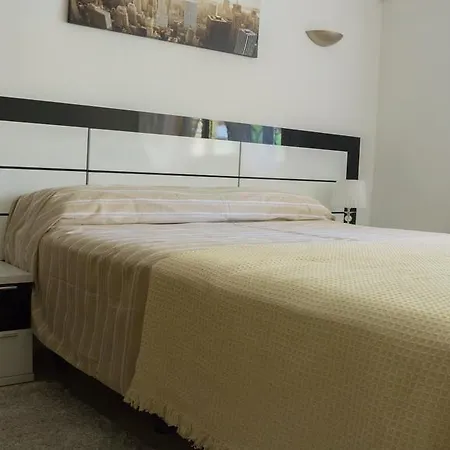 Espanatour Apartamento Recoleta 24 *